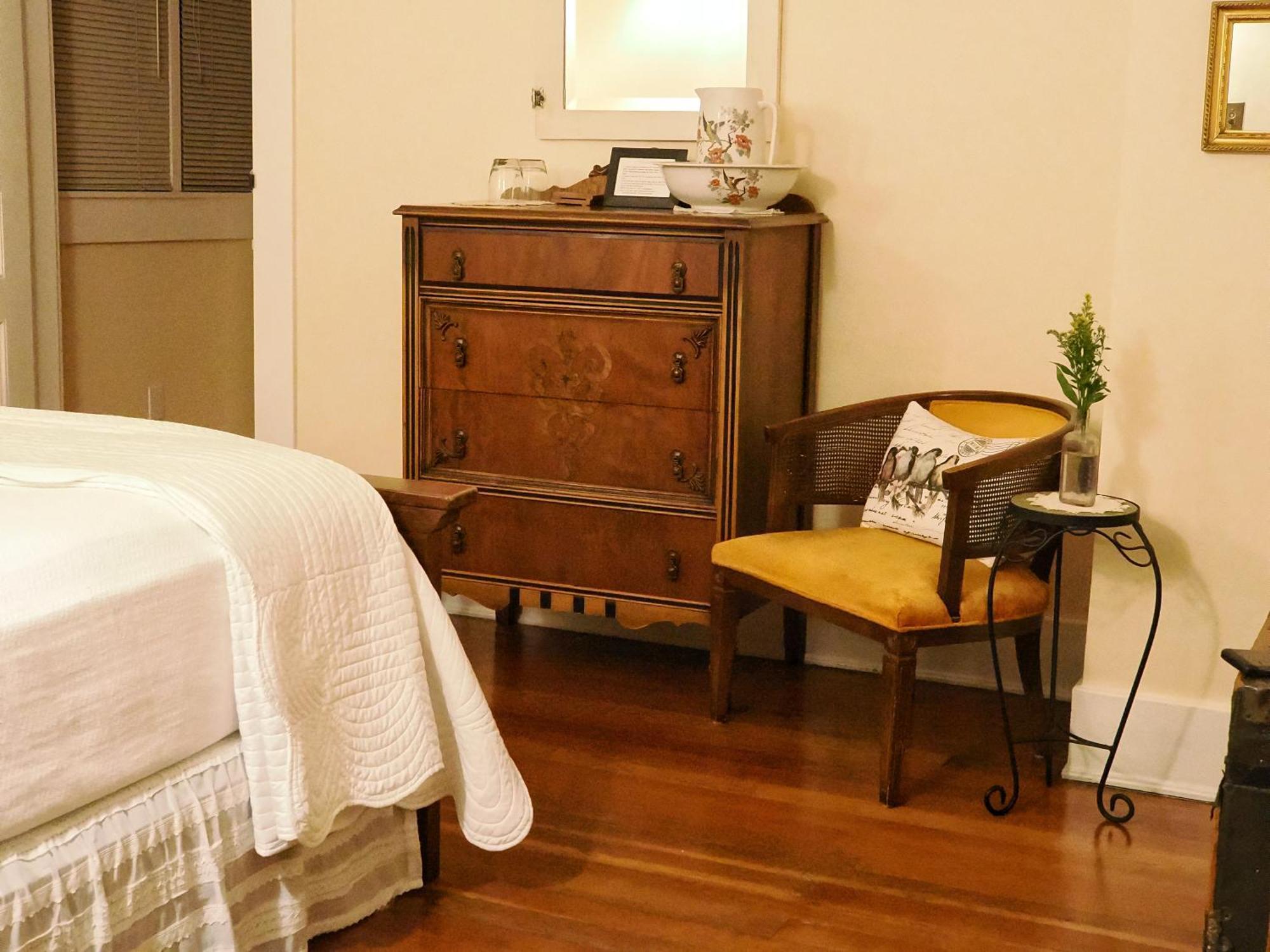 Lady Geneva Bed & Breakfast Medford Dış mekan fotoğraf