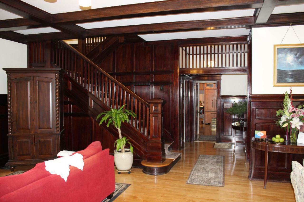 Lady Geneva Bed & Breakfast Medford Dış mekan fotoğraf